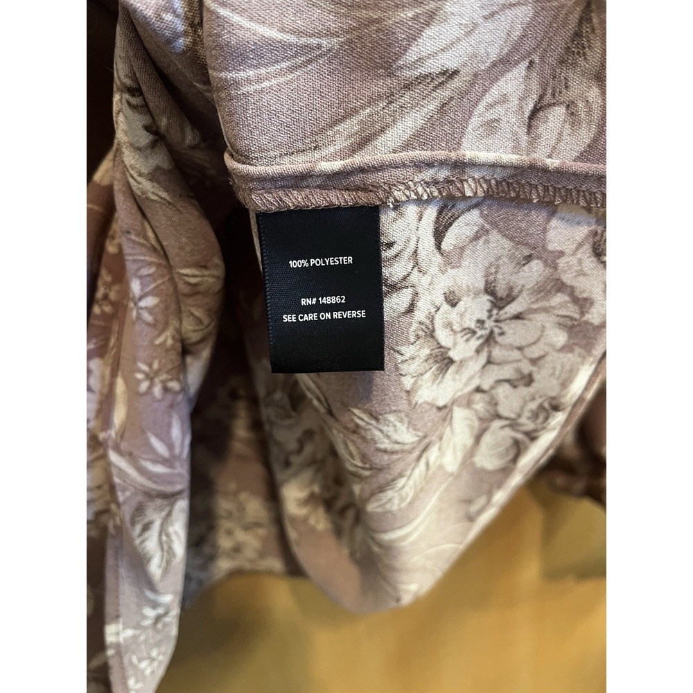 Torrid Peasant Sleeve Pintuck Blouse in Chic Floral Deep Taupe Women's Size 2 - Picture 9 of 13